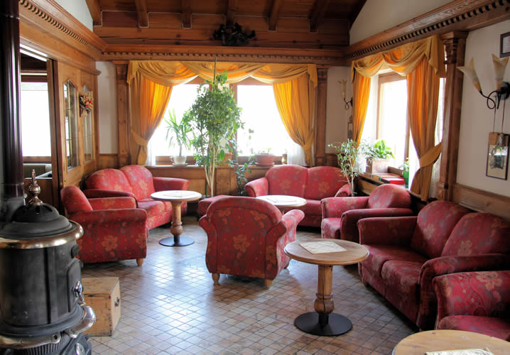 The lounge area of the Hotel Beau Sejour