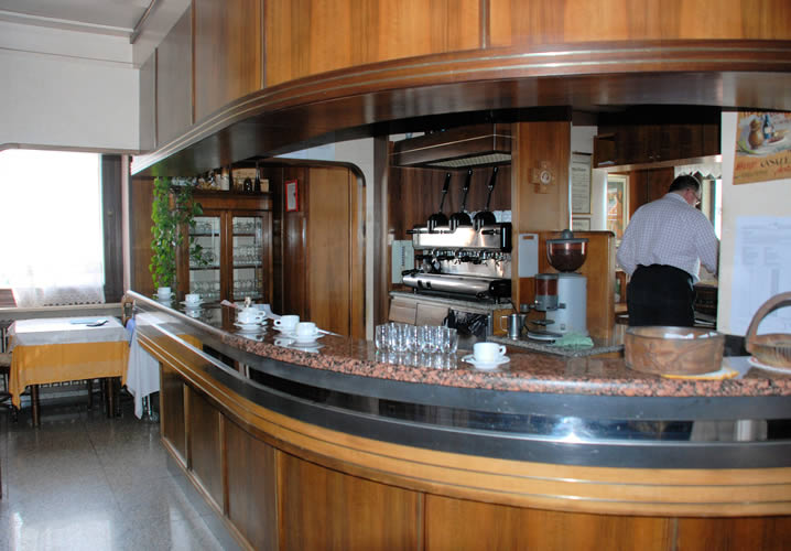 The bar area of the Hotel Casale