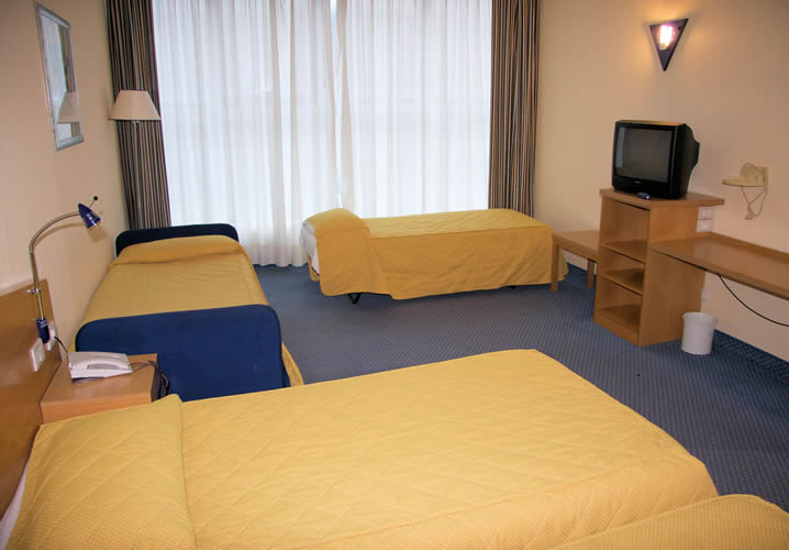 A typical quad bedroom in the Express