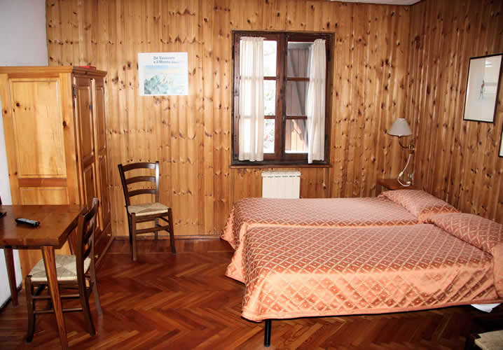 A typical bedroom in the Le Verger