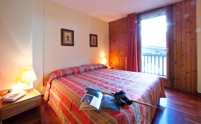 A typical bedroom in the Hotel Dolonne