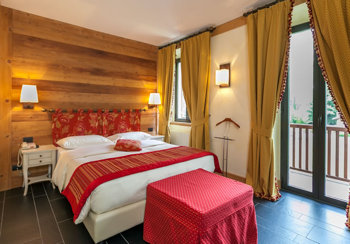 A typical bedroom in the Scoiattolo