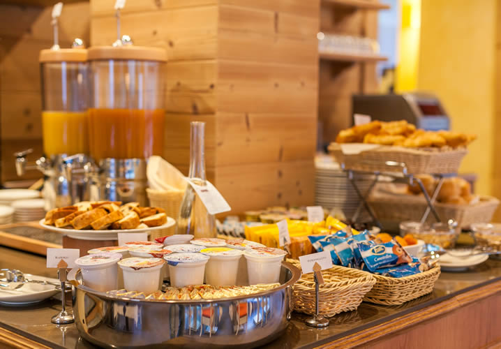 Breakfast at the Scoiattolo