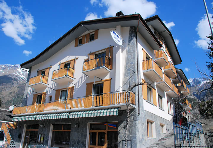 Exterior of the Hotel Valdigne